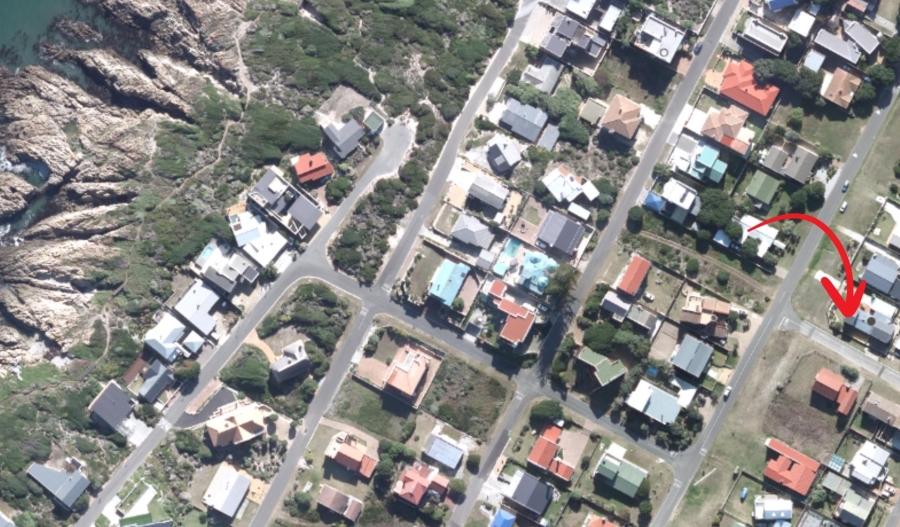 5 Bedroom Property for Sale in De Kelders Western Cape